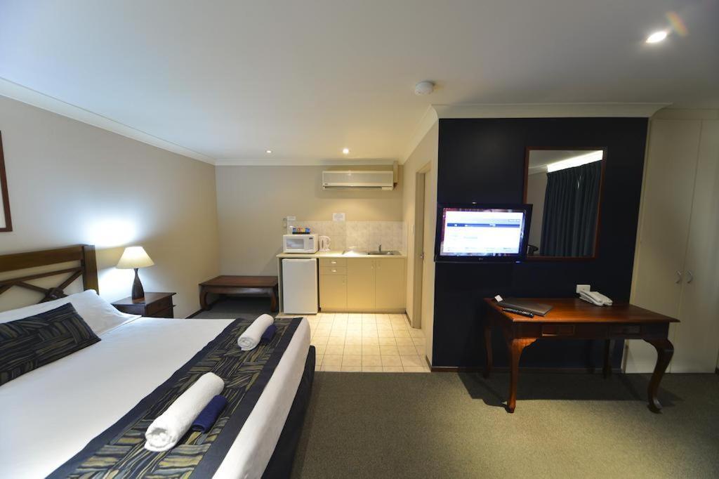 Wattle Grove Motel Perth Exteriör bild