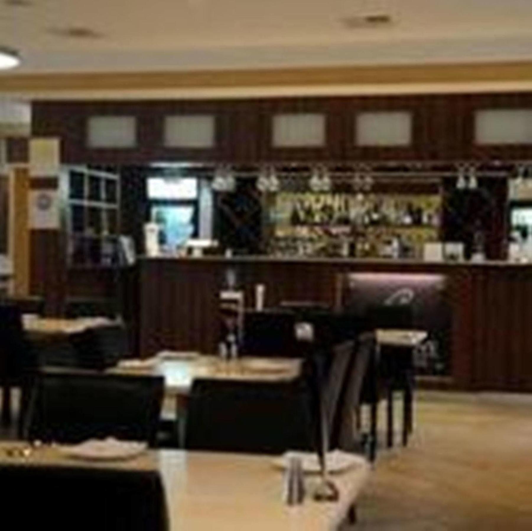 Wattle Grove Motel Perth Exteriör bild