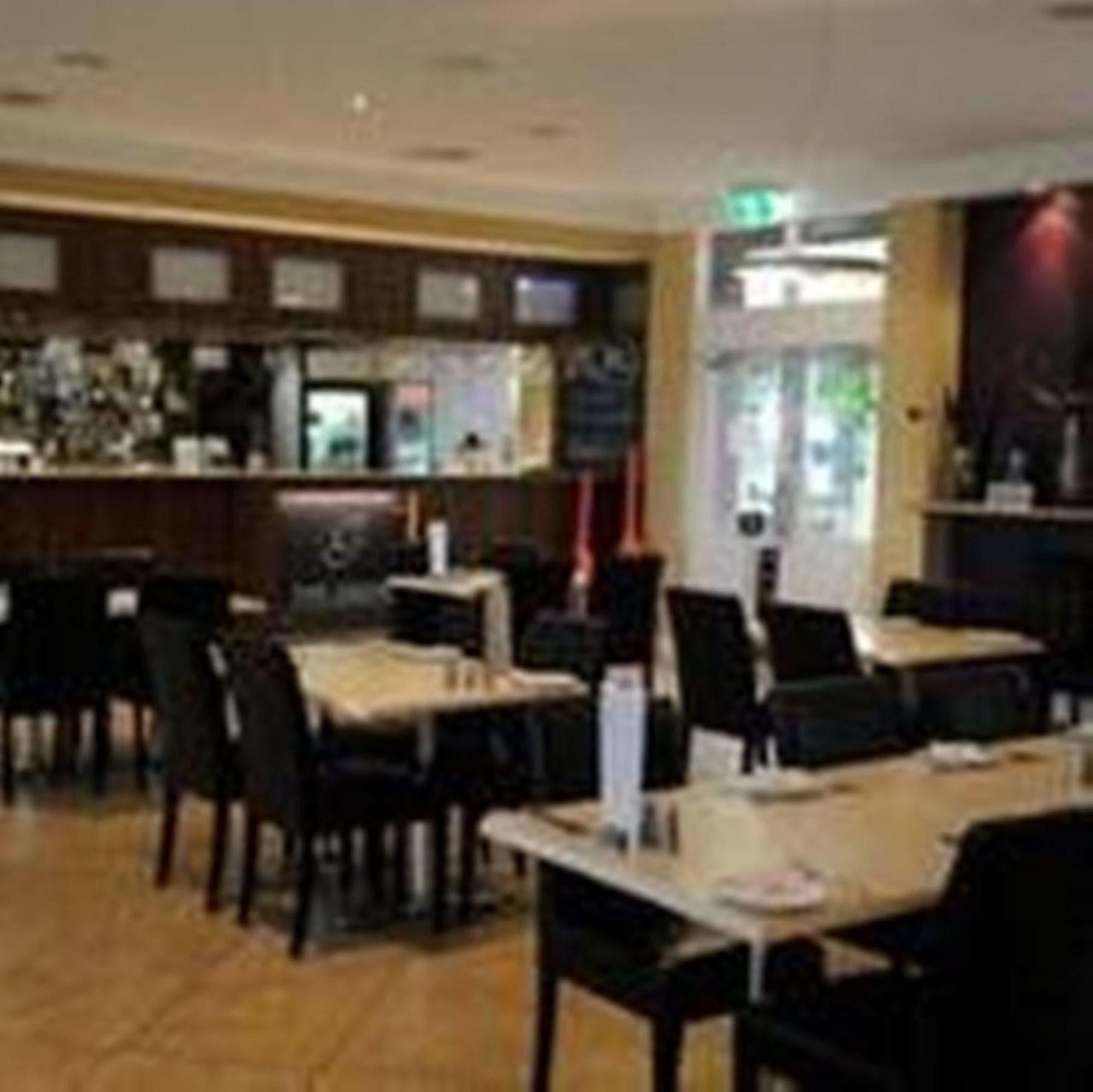 Wattle Grove Motel Perth Exteriör bild